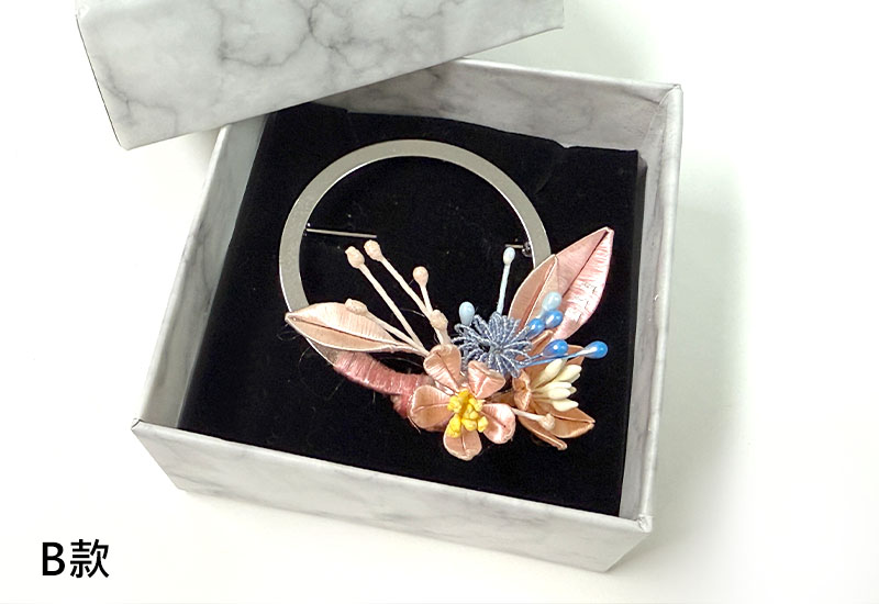 翼藝纏花福飾 -花好月圓滿福胸針/領巾釦雙用